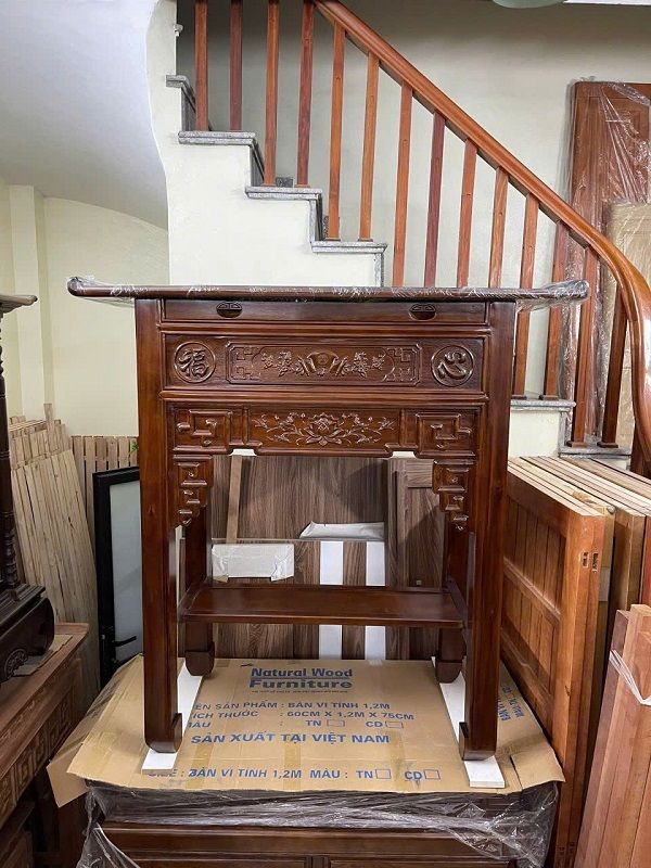 Bàn thờ kiểu sen màu óc chó BT203