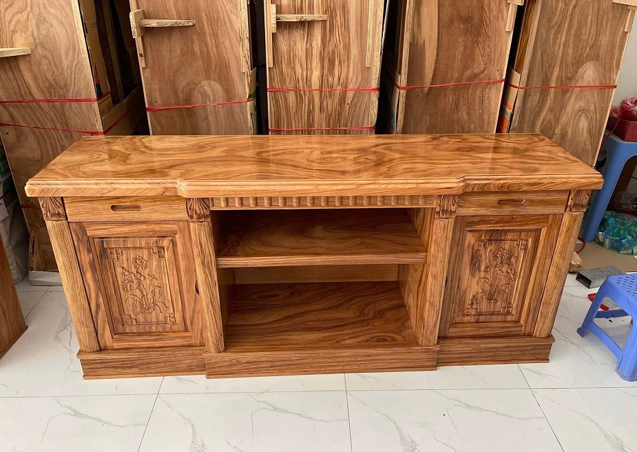 Kệ tivi gỗ Hương xám 1m8 KTV141