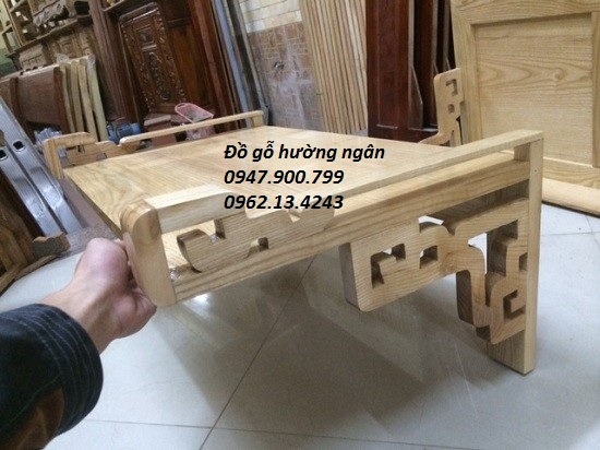 Bàn thờ treo tường chung cư hiện đại gỗ sồi BTT14